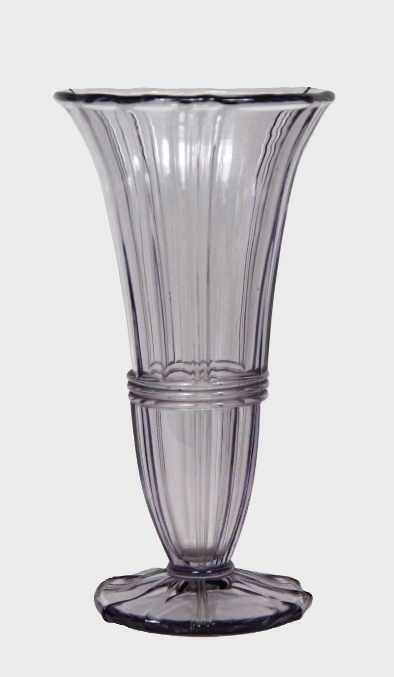 Bloemenvaas in paars glas - Glas › Vazen