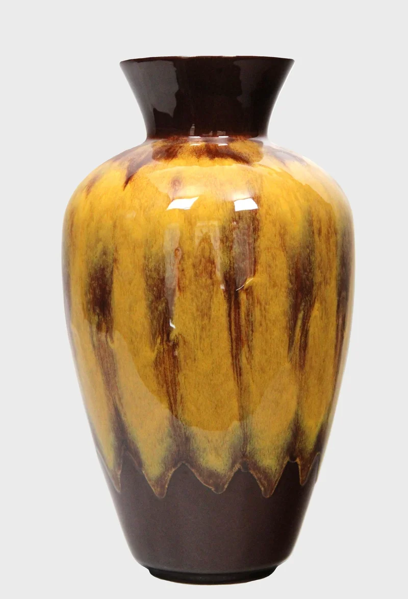 Canadese vaas - Porselein › Vazen - €65.00 - 32cm hoog
Vintage, 1960-1990