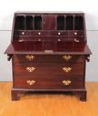Georgean bureau thumbnail 2