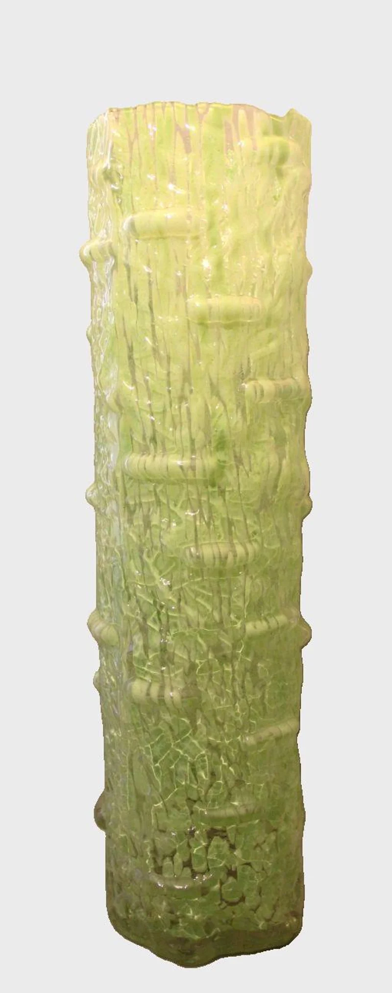 Paar glasvazen in bamboemotief - Glas › Vazen - €195.00 - Hoge glazen vazen in de vorm van bamboe.
66cm hoog; diameter 16.5cm
Vintage, ca 1970