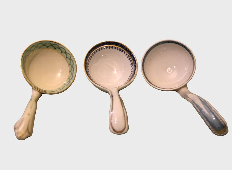 Set victoriaanse sauslepeltjes - Porselein › Serviesgoed