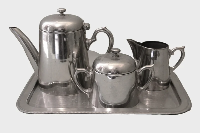 Vintage theesetje - Zilver › Serviesgoed - €65.00 - Verzilverd theeset.
Periode 1960-1970